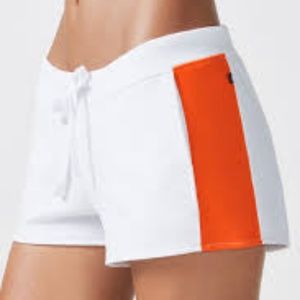 Fabletics Naaru shorts